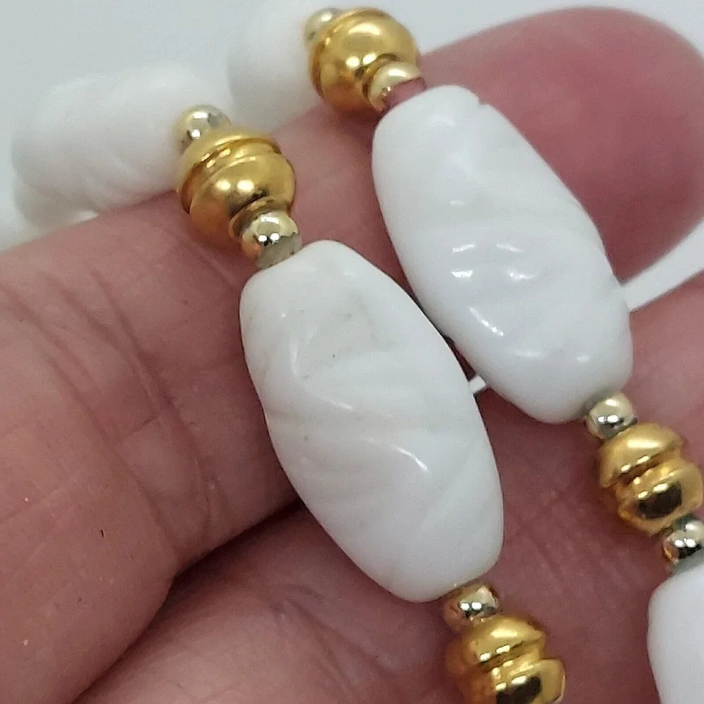 White Glass Beaded Necklace Gold‎ Tone Accent Beads Statement Necklace